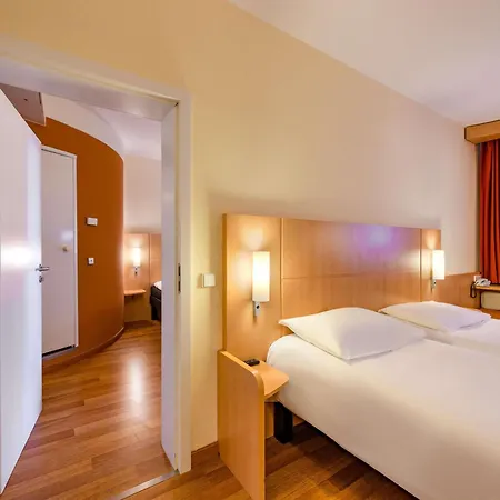 Ibis Stuttgart Airport Messe-2